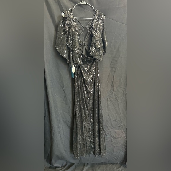 Mac Duggal 10829 NWT Sequined Ruffled Cut Out Lace Up Gown - Picture 6 of 7